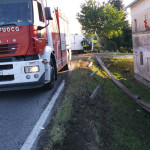 Incidente sull'Arceviese: furgone contro guard-rail, Vigili del Fuoco sul posto