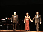 Il Maestro Leone Magiera - il soprano Valeria Bostrenghi e il tenore Enrico Giovagnoli Il Maestro Leone Magiera - il soprano Valeria Bostrenghi e il tenore Enrico Giovagnoli