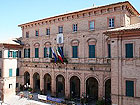 Foto del palazzo comunale a Ostra