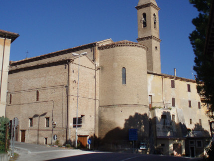 Castelleone di Suasa: la chiesa dei ss. Pietro e Paolo