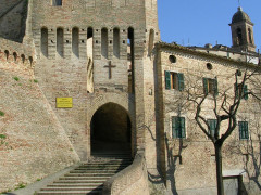 La Porta della Croce a Serra de Conti