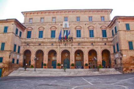 Palazzo comunale di Ostra