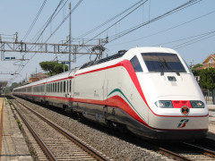 Frecciabianca, Trenitalia, stazione ferroviaria, FS, ferrovie dello Stato