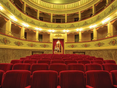 Il teatro La Vittoria di Ostra