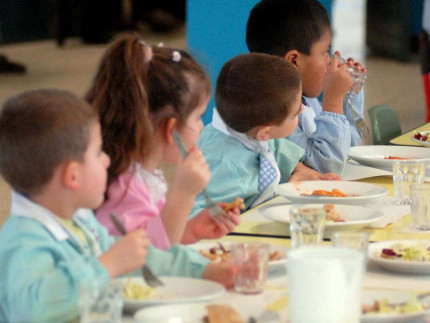 Mensa scolastica, educazione alimentare a scuola, refezione scolastica