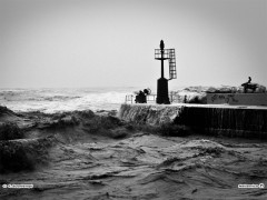 Mareggiate e vento forte: maltempo a Senigallia. Foto di Francesco Buontempi