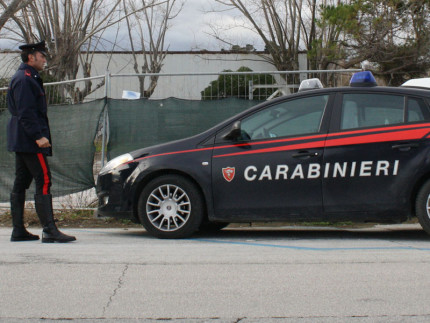 Carabinieri, auto, gazzelle