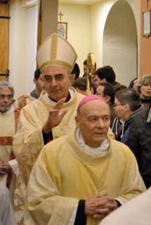Il vescovo Francesco Manenti e il mons. Giuseppe Orlandoni