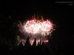 Spettacolo dei fuochi d'artificio a Senigallia del 18 agosto 2015