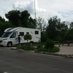 L'area per camperisti "CoriCamper" in via Pecciameglio a Corinaldo. Foto tratta da camperonline.it