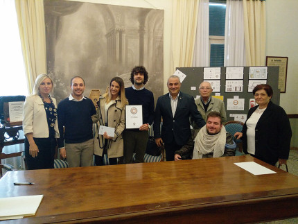 La premiazione del logo per il V Centenario dell'assedio di Corinaldo