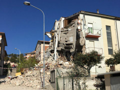 Crolli a Tolentino dopo il terremoto del 30 ottobre 2016