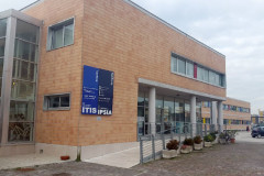 L'istituto Itis e Ipsia Bettino Padovano di Senigallia