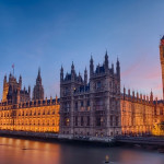 Il palazzo di Westminster a Londra, sede del parlamento inglese