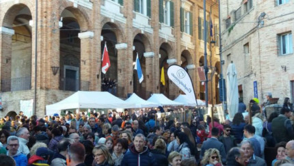 la mostra mercato "Sapori di Primavera" alla Festa dei Folli