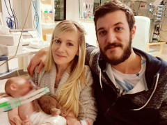 i genitori del piccolo Charlie Gard