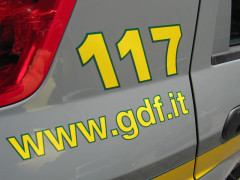 guardia di finanza, 117, fiamme gialle