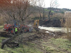 Lavori nell'alveo e sugli argini del fiume Misa in zona Vallone