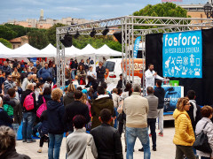 Animazione in piazza a Senigallia grazie a Fosforo, la festa della scienza. Foto di Marco Giugliarelli