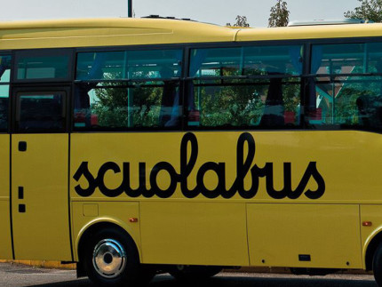 Scuolabus, trasporto scolastico