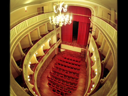 teatro "La Vittoria" di Ostra