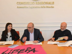 Presentazione Liberaidee: Senesi, Mastrovincenzo, Gasperini