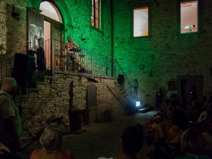 Tappa a Frontone del festival "Alte Marche Altra Musica"