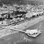 Foto aerea di Senigallia, tratta dall'archivio storico Leopoldi