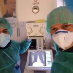 Diego Sartini e Marco Vernelli all’Ospedale di Civitanova ad installare il nuovo detettore
