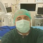 Mauro Fabini a Torrette a riparare una apparecchiatura radiologica