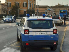 Polizia, Volante, Agenti