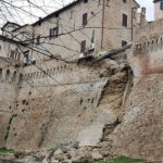 Crollo delle mura di Corinaldo