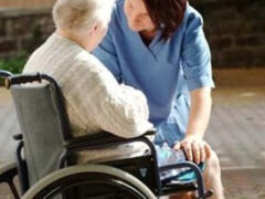 Anziani, ricovero, casa di riposo, cure, assistenza, autosufficienza