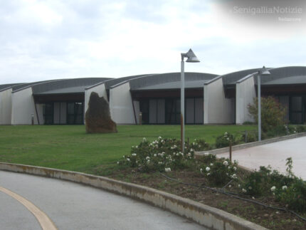 La piscina delle Saline, a Senigallia, esterno