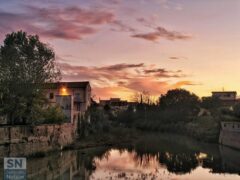 Luci sul corso del fiume a Senigallia - Tramonto sul Misa - Foto di Floriana Giacchini