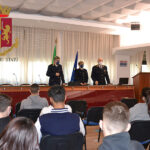 La Polizia di Stato incontra gli studenti dell'Istituto Alberghiero Panzini