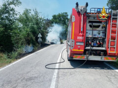 Incendio di auto in via del Cesano, a Corinaldo