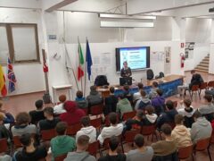 Comandante CC Ruberto incontra studenti del Corinaldesi di Senigallia