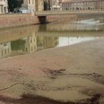 Isole di ghiaia nell'alveo del fiume Misa