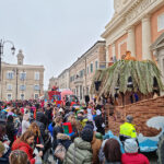 Carnevale 2023 a Senigallia - Sfilata in piazza Garibaldi