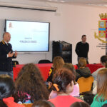 Polizia incontra studenti dell'IIS Corinaldesi-Padovano di Senigallia