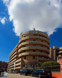 Una ciminiera? - Foto Fedele Ruvio