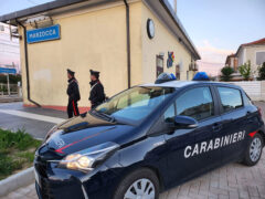 Carabinieri alla stazione di Marzocca