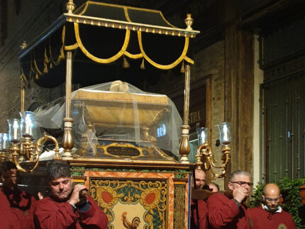 Processione del Cristo Morto a Ostra