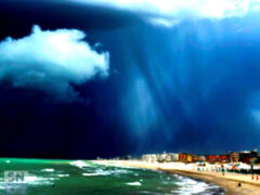 Mare di maggio - Foto Enzo Carli