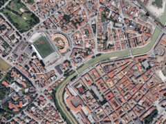 Veduta aerea dell'area dello stadio Bianchelli e del centro di Senigallia