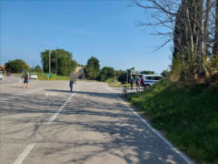 Ciclista cade a terra tra San Silvestro e Castellaro: soccorso da eliambulanza