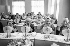 Beauty class at the Helena Rubinstein Salon, New York, USA, 1958 - © Inge Morath/Magnum Photos