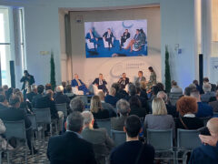 Incontro alla Rotonda a Mare sui cambiamenti climatici