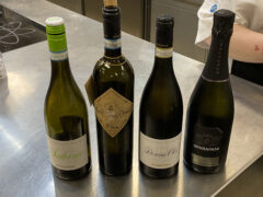 Vini della Cantina Sparapani al Corso Showcooking 4 Ristoranti